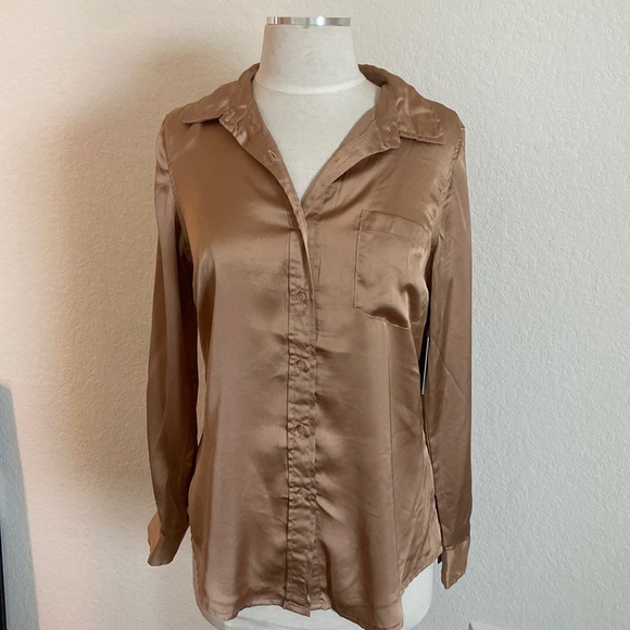 Rose gold button down NWT - Picture 1 of 4